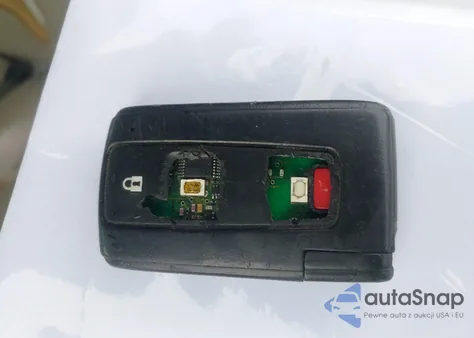 2007 Toyota Prius from USA, damaged, VIN JTDKB20U877547777